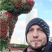 Soy una persona muy paciente y muy responsable. Intento hacer que mis alumnos aprendan de forma divertida.